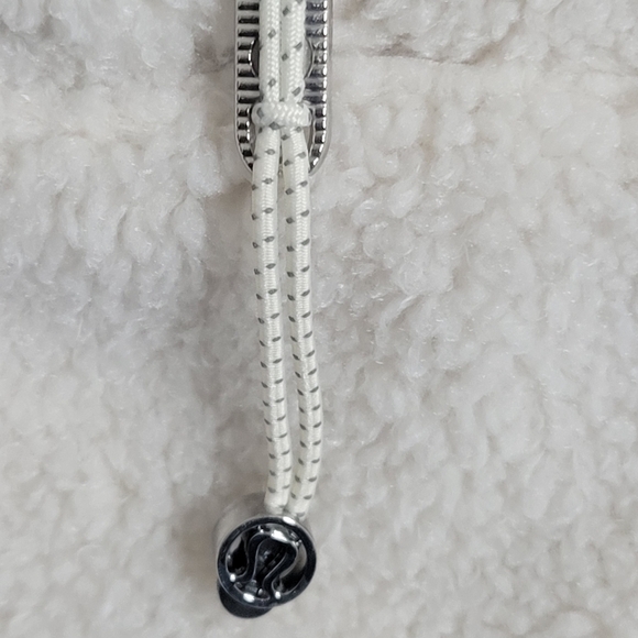 Lululemon Scuba Oversized Fleece Funnel Neck. - Picture 8 of 15